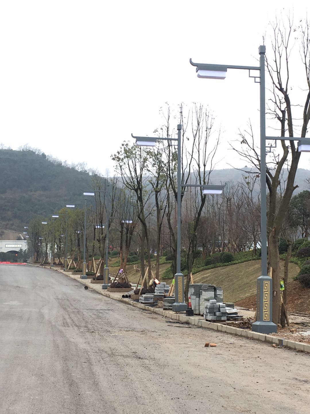 贵阳二环路东站立交桥及狮都路路灯
